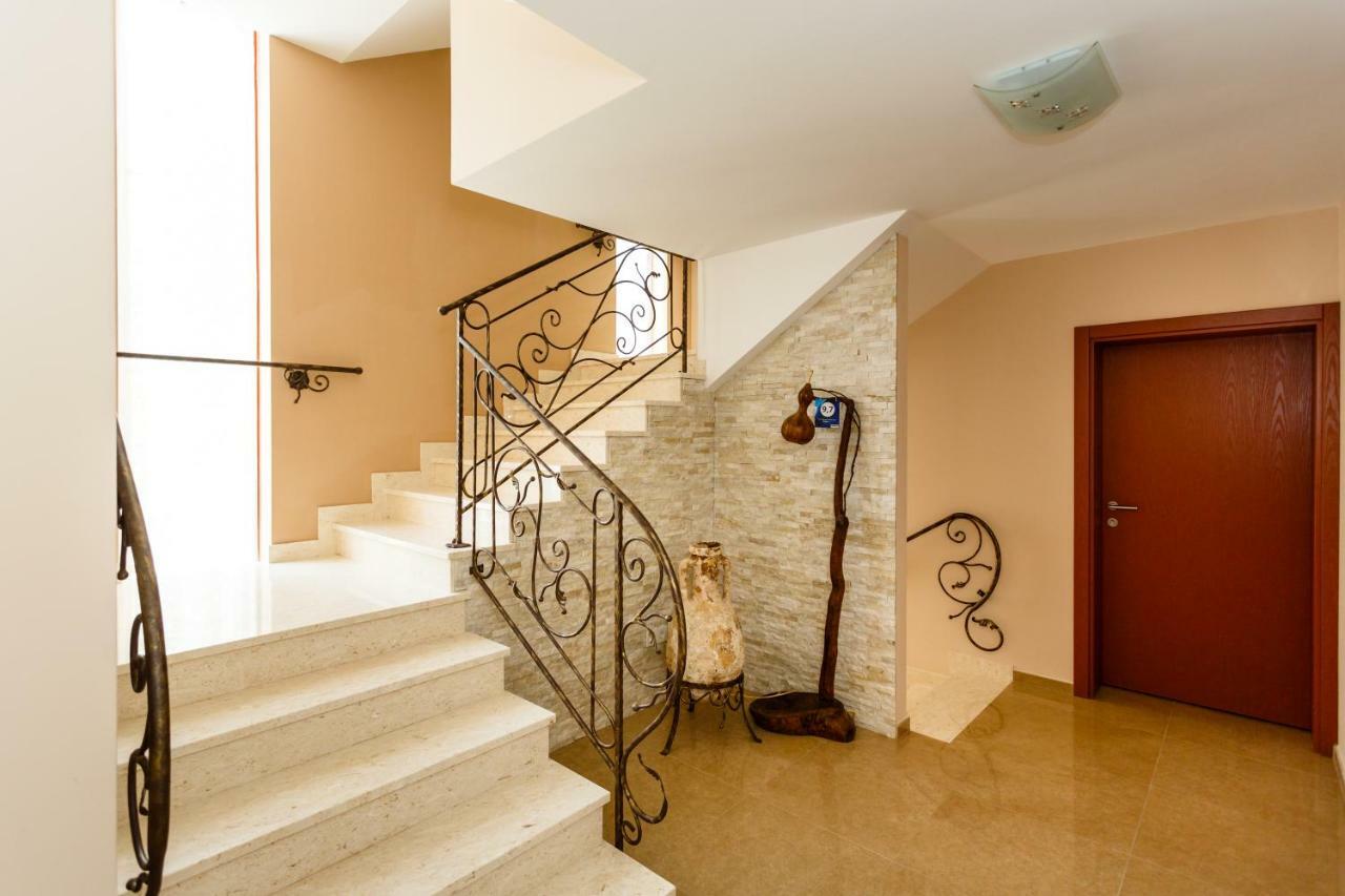 Villa Aria 1 Malinska Buitenkant foto